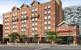 Hampton Inn Boston \u002F Cambridge